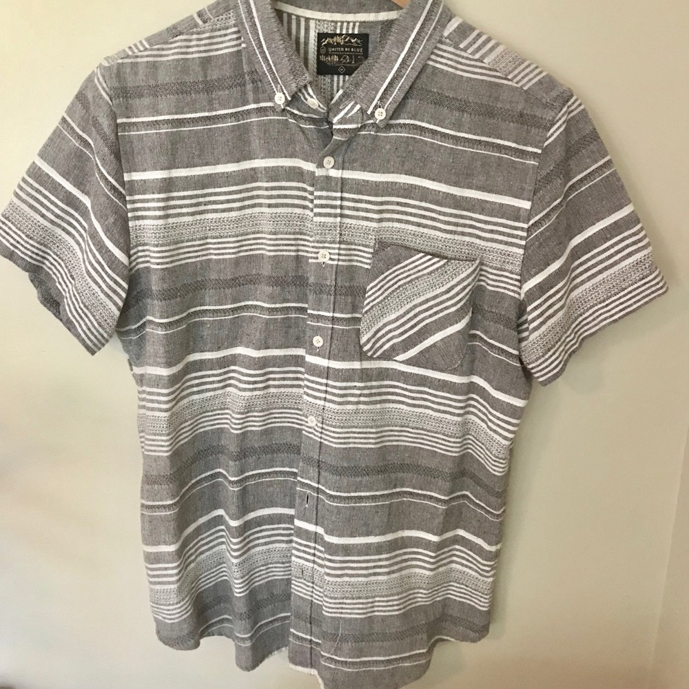 Gray and White stripe men’s button up shirt size M
